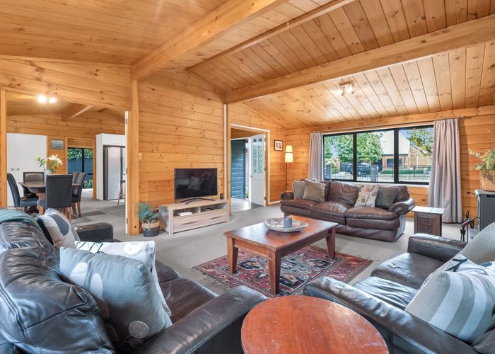  at 50 Westgrove Avenue, Avonhead, Christchurch City, Canterbury