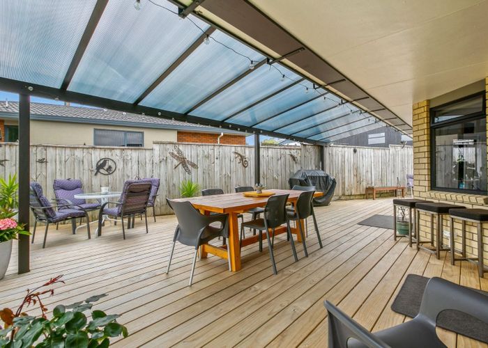  at 4 Maple Crescent, Whalers Gate, New Plymouth, Taranaki