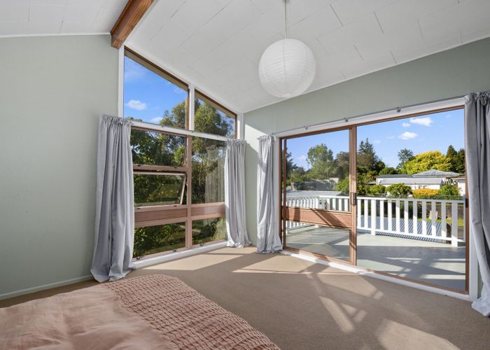 at 8 Hillview Crescent, Taumarunui, Ruapehu, Manawatu / Whanganui