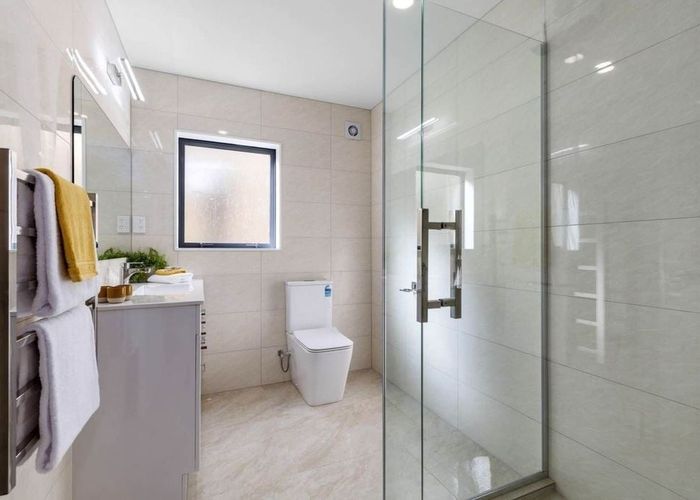  at 16A Dalmeny Close, Murrays Bay, North Shore City, Auckland