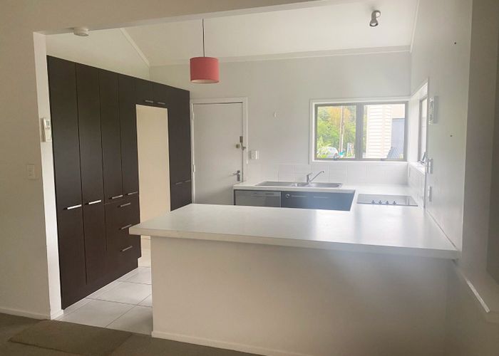  at 88 Beach Road, Castor Bay, North Shore City, Auckland