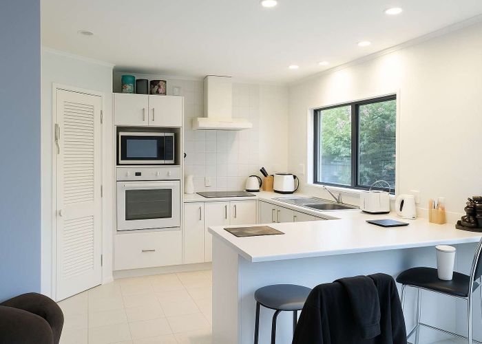  at 34a simmental cresent, Somerville, Manukau City, Auckland