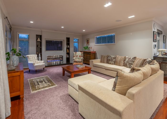  at 4 Ferryhill Road, Epsom, Auckland