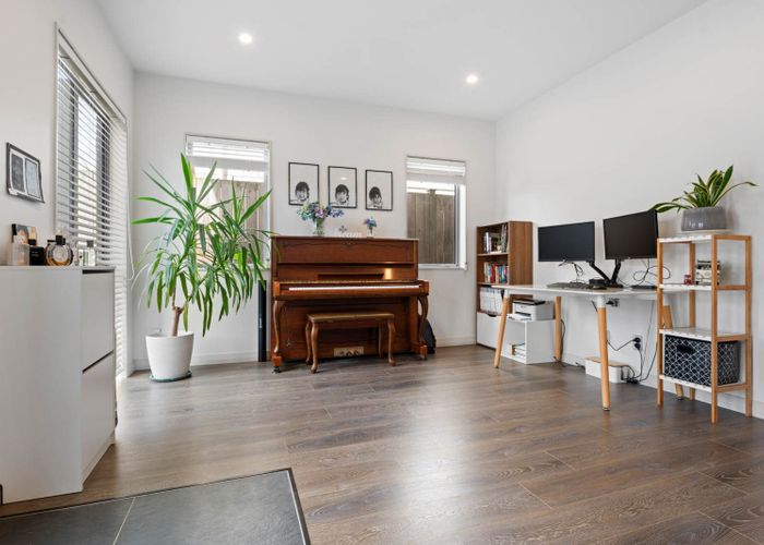  at 23 Hangahai Road, Flat Bush, Manukau City, Auckland