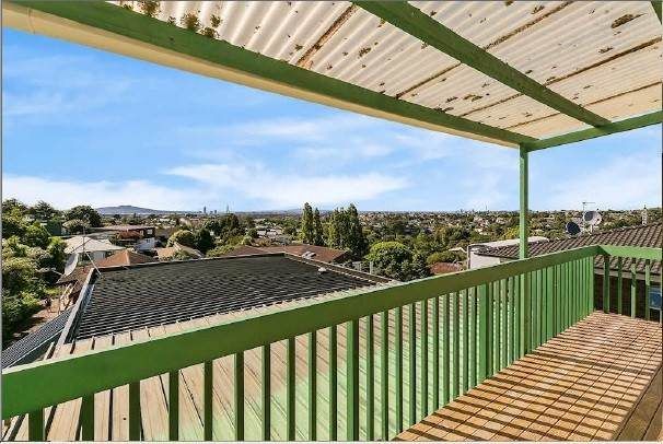 at 1/457 Glenfield Road, Glenfield, North Shore City, Auckland