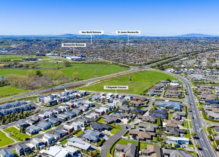  at 7 Ridgedale Crescent, Flagstaff, Hamilton, Waikato