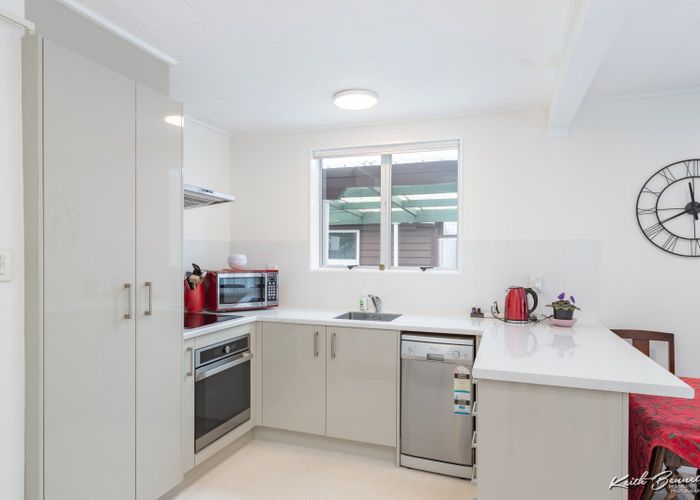  at 2/22 Liverpool Street, Trentham, Upper Hutt, Wellington