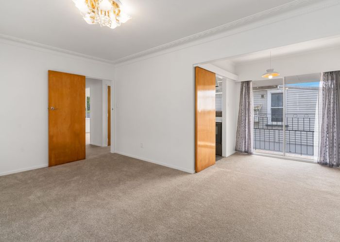  at 1/18 Windmill Road, Mount Eden, Auckland City, Auckland