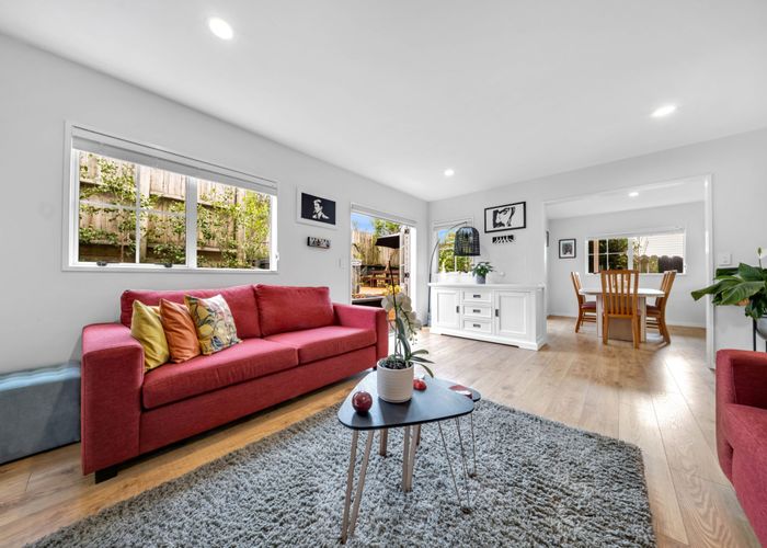 at 1/71 Wellington Street, Howick, Manukau City, Auckland