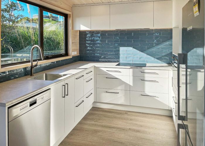  at 17  Almora View, Ascot Park, Porirua, Wellington