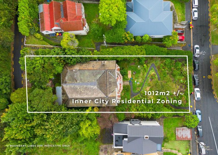  at 90  Queen Street, North Dunedin, Dunedin, Otago