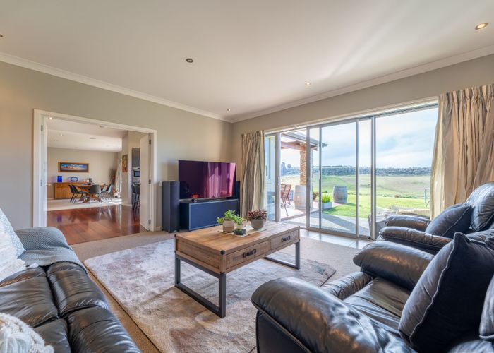  at 151 Oakwood Road, Hadlow