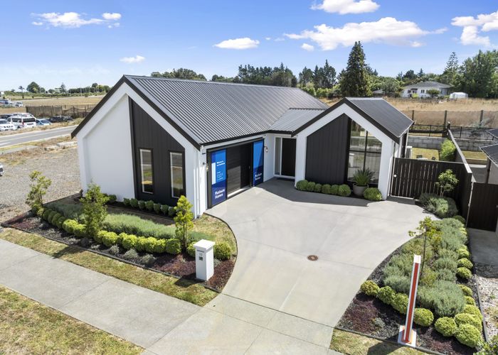  at 10 Te Rata Boulevard, Paerata, Franklin, Auckland