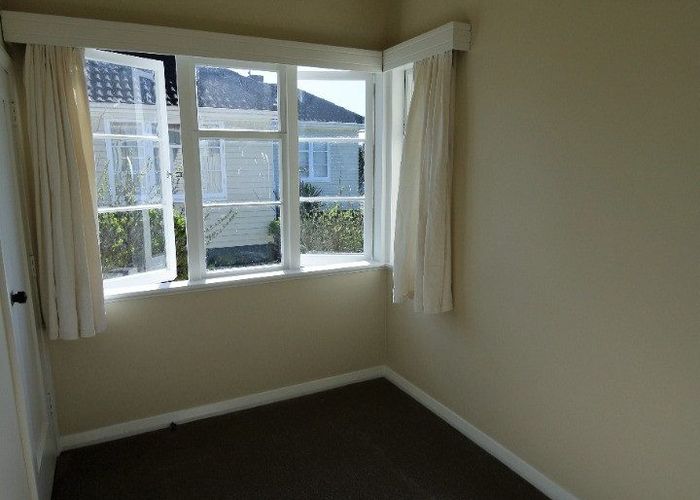  at 4 Cadman Ave, Greenlane, Auckland City, Auckland