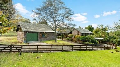  at 225 Point View Drive, Dannemora, Auckland