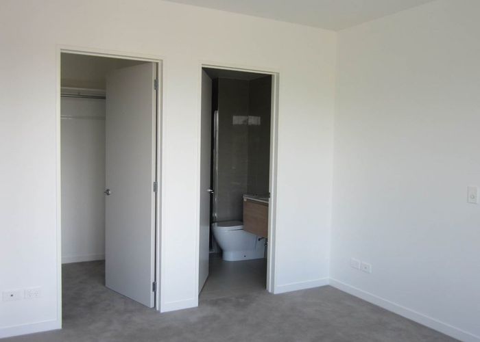  at 107/2 Bluegrey Avenue, Stonefields, Auckland