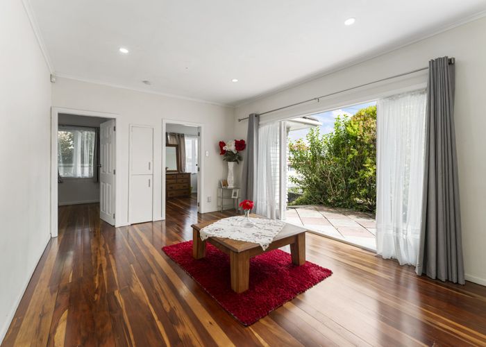  at 107 Taylor Road, Mangere Bridge, Manukau City, Auckland