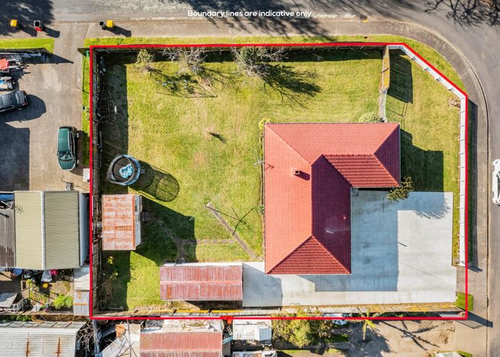  at 35 Waipapa Crescent, Otara, Auckland