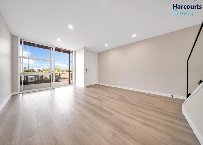  at 3 Karikari Crescent, Takanini, Papakura, Auckland