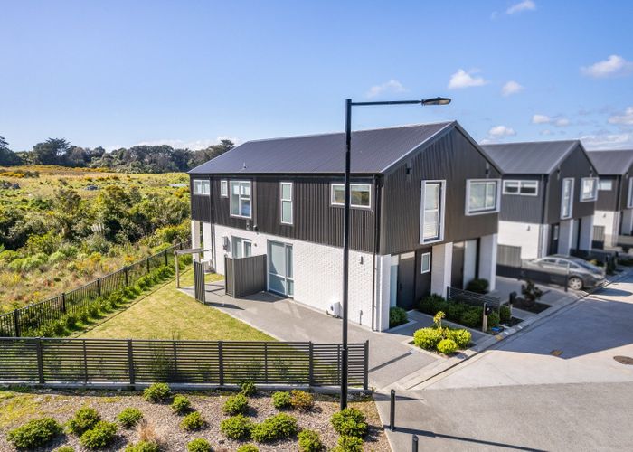  at 54 Koreke Close, Kenepuru, Porirua, Wellington