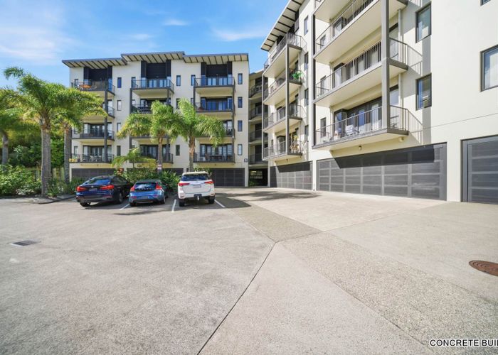  at B 203/525 East Coast Road, Browns Bay, North Shore City, Auckland