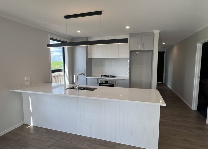  at 2/49 Waruhia Crescent, Rototuna, Hamilton, Waikato
