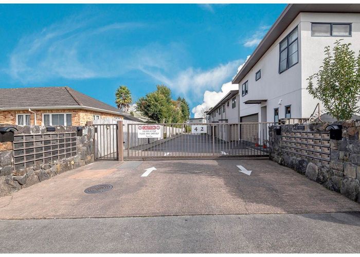  at 70/42 Holly Street, Avondale, Auckland