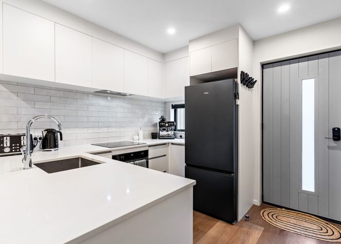  at 5/107 Selo Street, Glen Eden, Waitakere City, Auckland