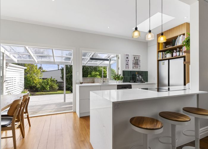  at 14 Kingsland Avenue, Kingsland, Auckland City, Auckland