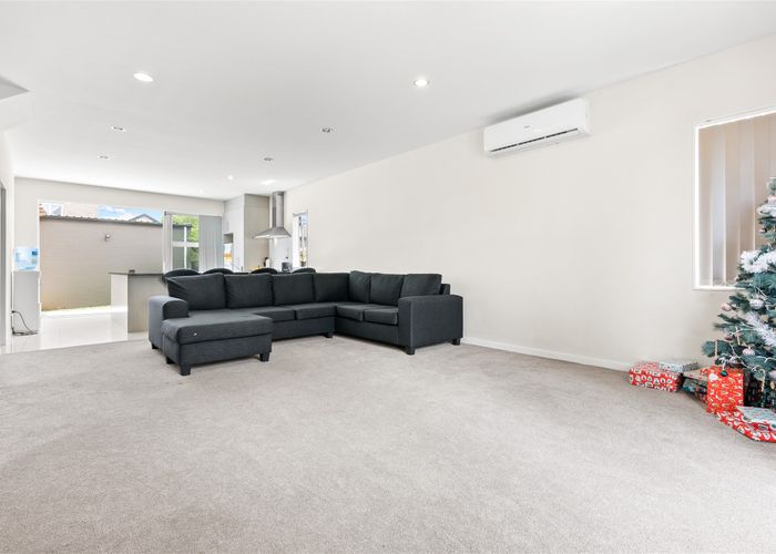  at 24 Hakawai Avenue, Takanini, Auckland