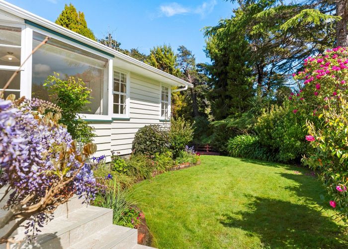  at 4 Freemans Way, Pinehaven, Upper Hutt, Wellington