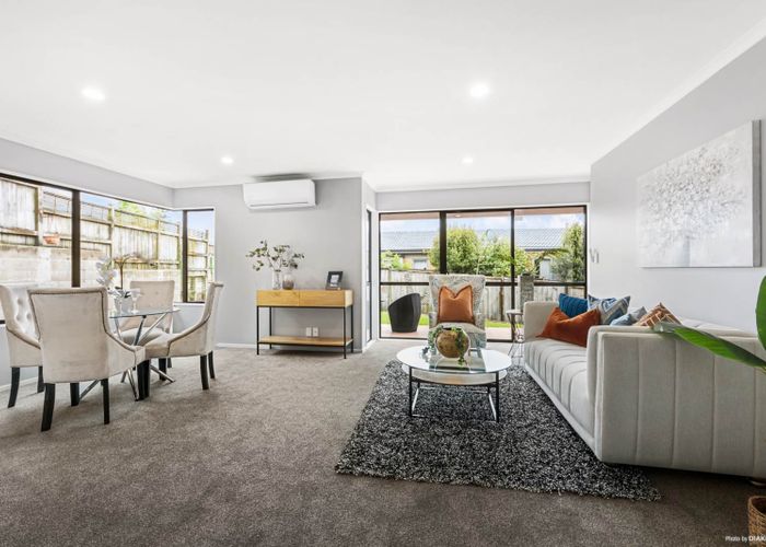  at 11/17 Matata Street, Blockhouse Bay, Auckland