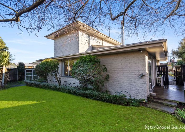  at 8A Greenpark Street, Hoon Hay, Christchurch