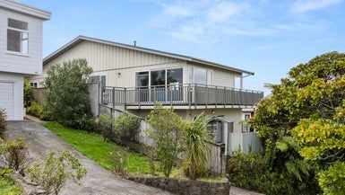  at 29 City View Grove, Harbour View, Lower Hutt