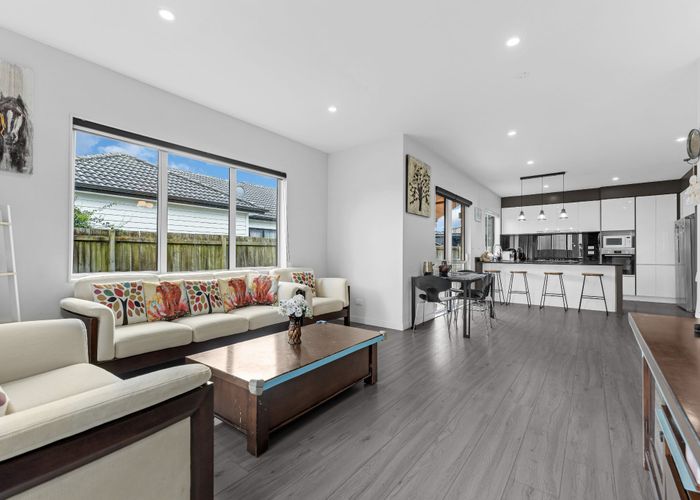  at 5 Darley Way, Papakura, Papakura, Auckland