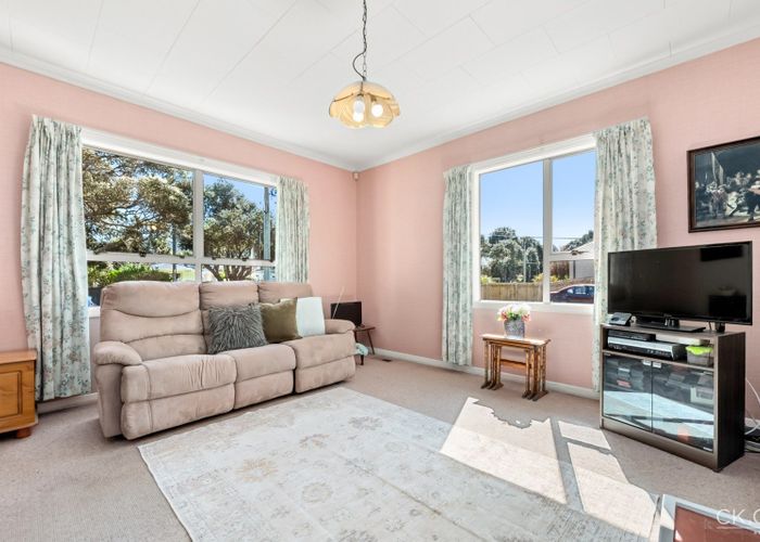  at 17 Hart Avenue, Boulcott, Lower Hutt, Wellington