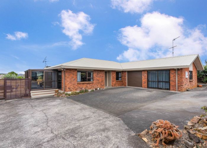  at 2/132 Wellington Street, Pukekohe, Franklin, Auckland