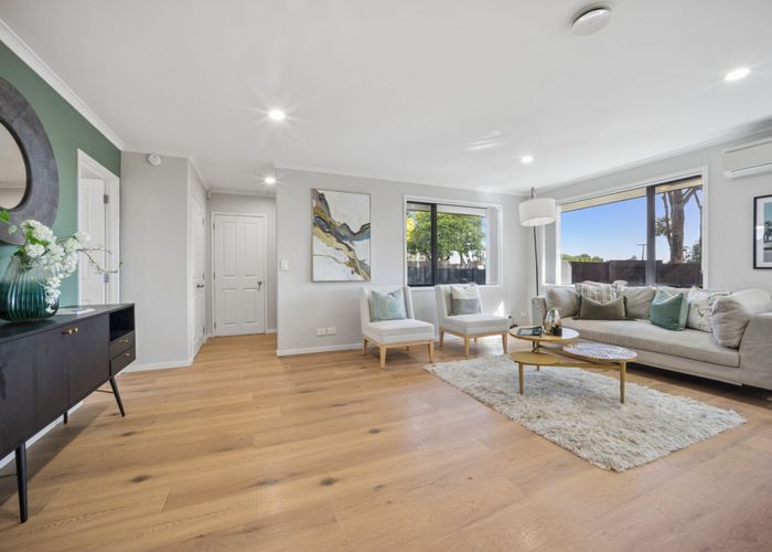  at 27A Exminster Street, Blockhouse Bay, Auckland