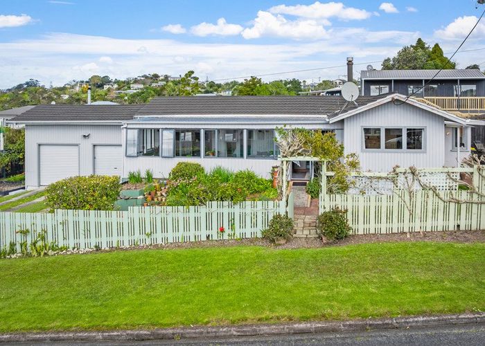  at 6 Dalton Road, Snells Beach, Snells Beach