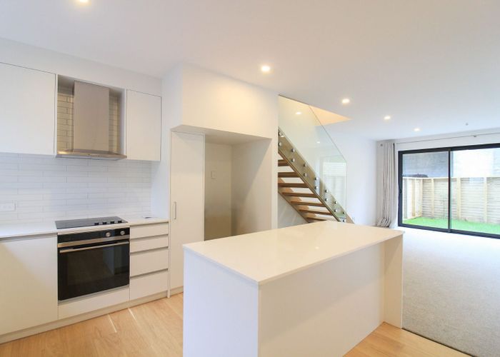  at 6B/6 Ferry Road, Days Bay, Lower Hutt, Wellington