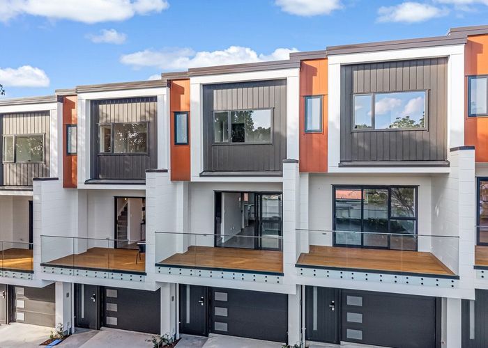  at Lot 2/252 Pakuranga Road, Pakuranga Heights, Manukau City, Auckland