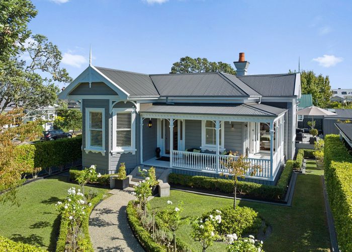  at 58 Stanley Point Road, Devonport, North Shore City, Auckland
