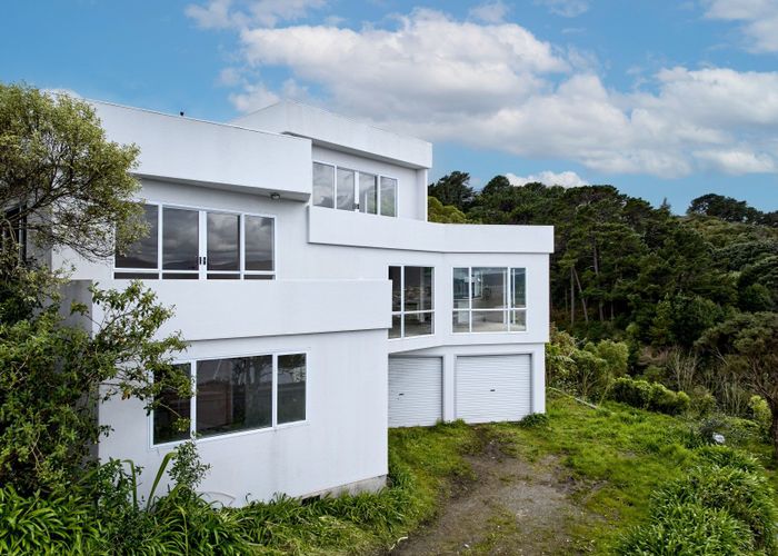  at 20 Magnolia Grove, Maungaraki, Lower Hutt