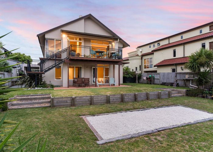  at 1173 Papamoa Beach Road, Papamoa Beach, Tauranga, Bay Of Plenty
