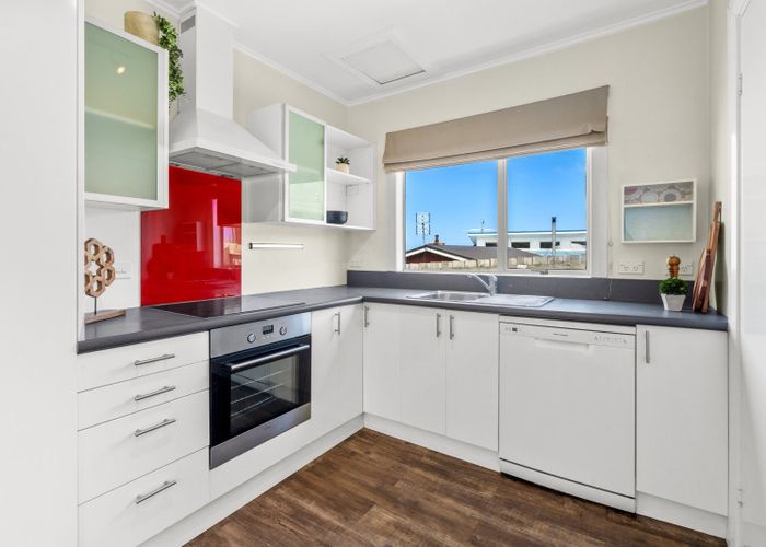  at 15 Oakland Street, Andersons Bay, Dunedin