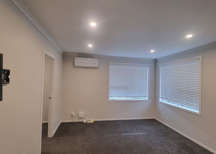 at 95 Everglade Drive, Totara Heights, Manukau City, Auckland