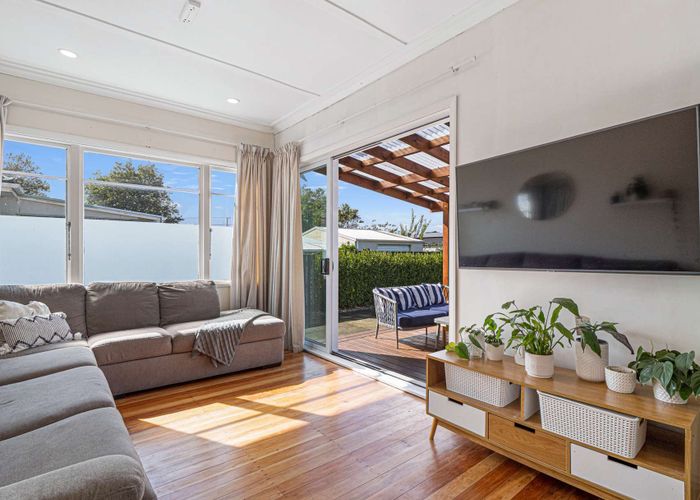  at 36 Jones Street, Whanganui East, Whanganui