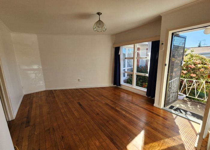  at 2/120 Selwyn Street, Onehunga, Auckland