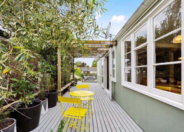  at 235 Georges Drive, Napier South, Napier, Hawke's Bay