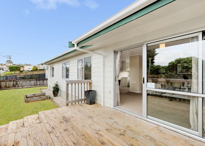  at 42A Windsor Road, Bellevue, Tauranga, Bay Of Plenty